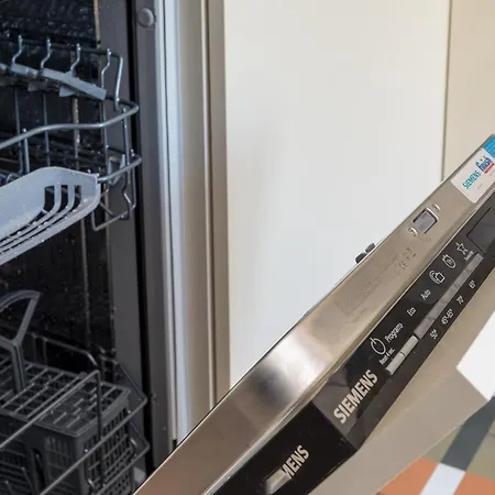 شقة Hala Mirowska Spacious By Bookinghost