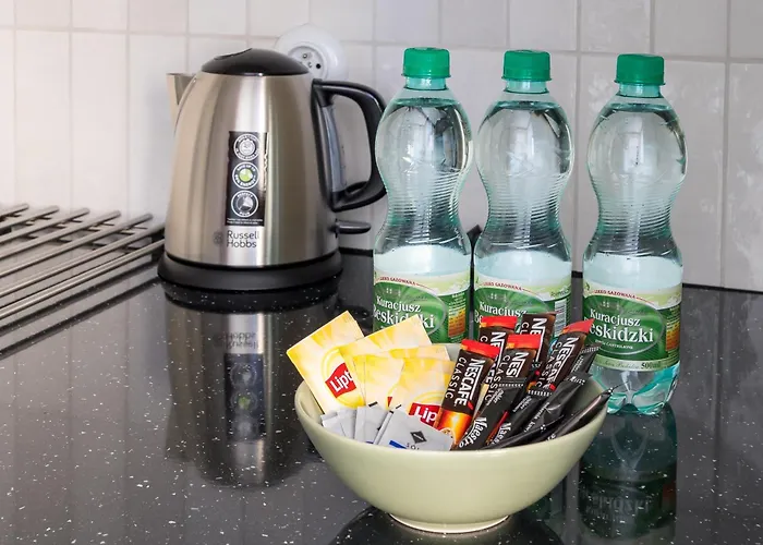 Hala Mirowska Spacious By Bookinghost Варшава