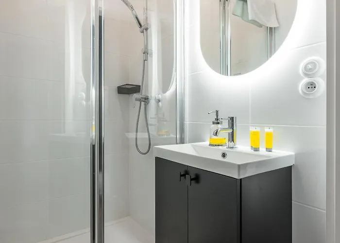 Hala Mirowska Spacious By Bookinghost Lejlighed Warszawa