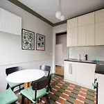 Hala Mirowska Spacious By Bookinghost *